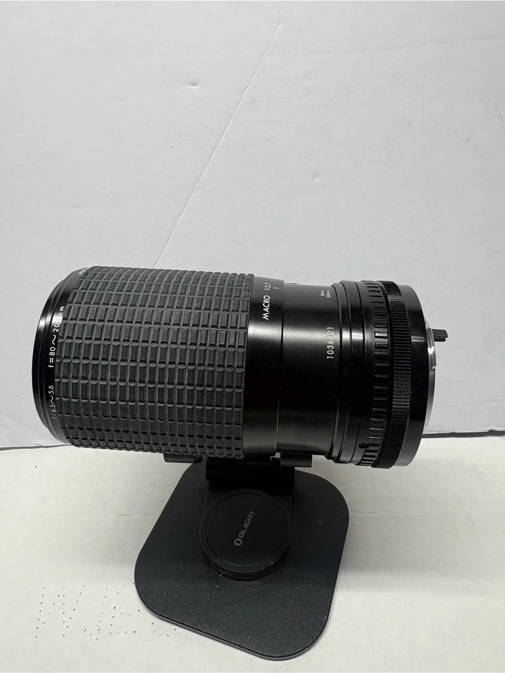 Sigma Zoom Multi-Coated Zoom 1:3.5~4 f=80~200mm Lens With Case